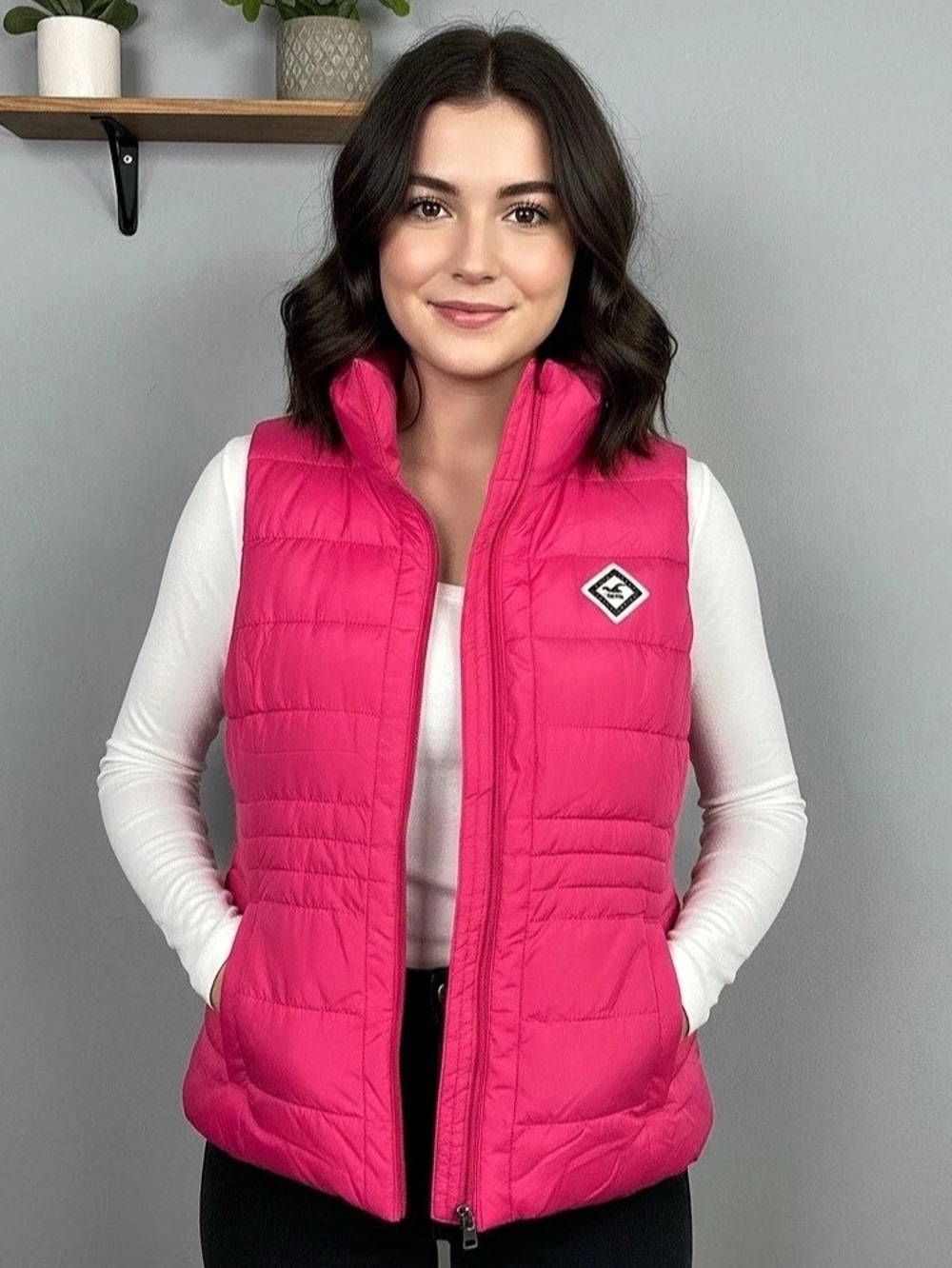 Hollister Pink Quilted Vest Size Medium